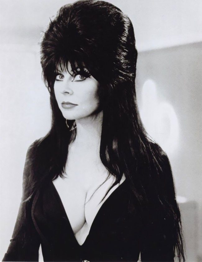 The hottest Elvira Pictures