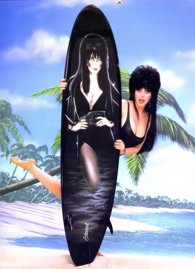 The hottest Elvira Pictures