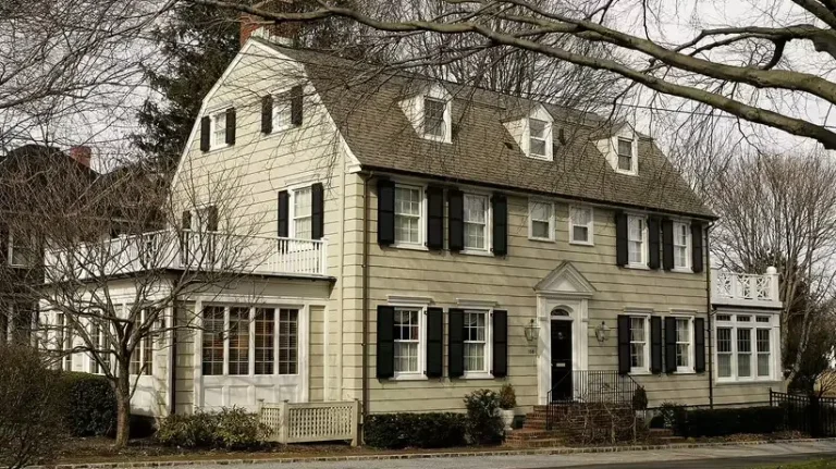 Amityville Horror House Facade